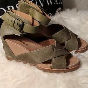Sorel Joanie II Sandals in Olive